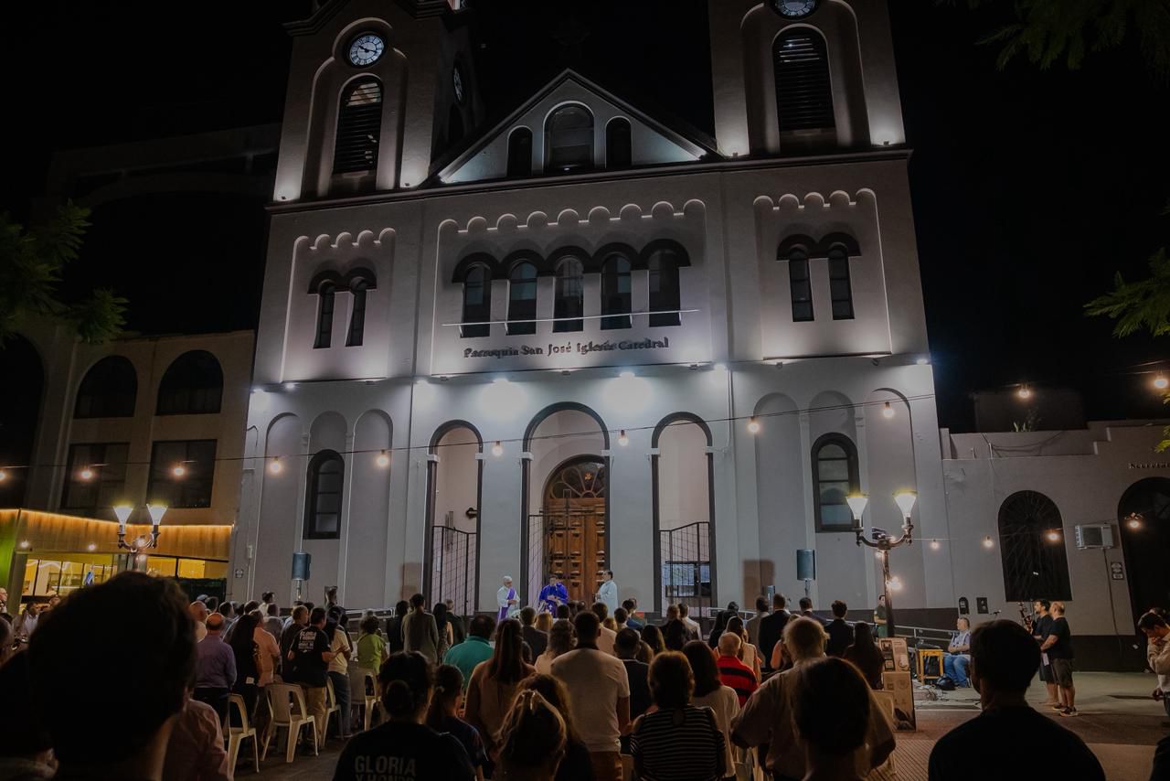 Vigilia por Malvinas en Posadas: Instan a reconocer la heroicidad y a los caídos 3